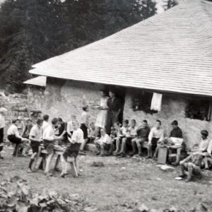 Photo590748764437_inner_132-151-591-148-99-925-632-906