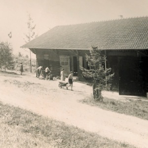 Photo590749265087_inner_66-155-516-151-76-917-577-946