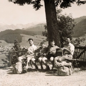 Photo590749462184_inner_141-241-769-217-115-646-792-617